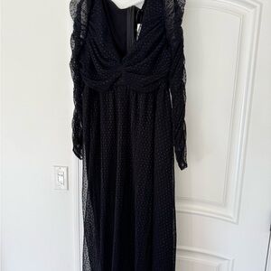 Chic Black Long Sleeve Evening Gown
